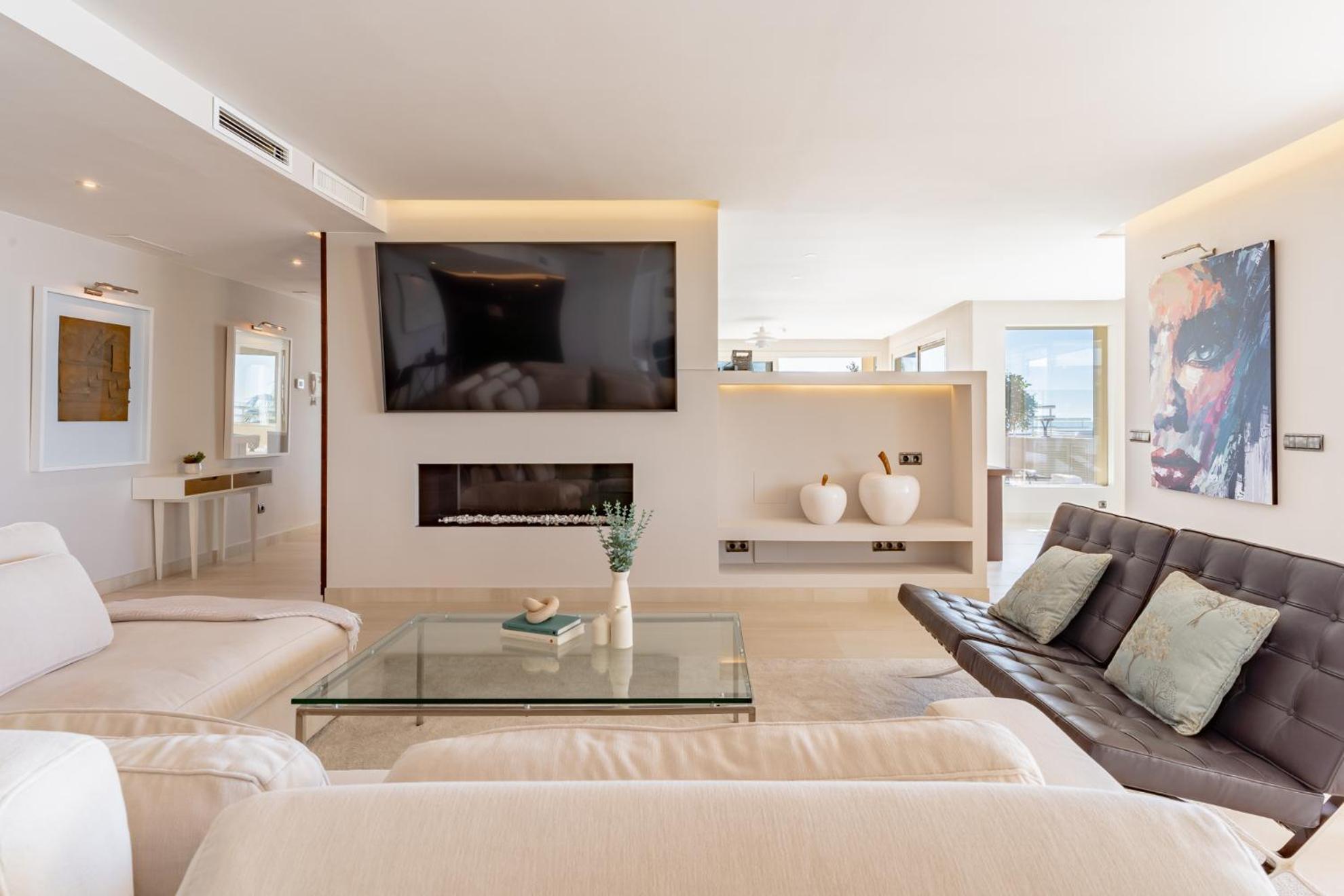Infinity Blue Penthouse Feriehus *
